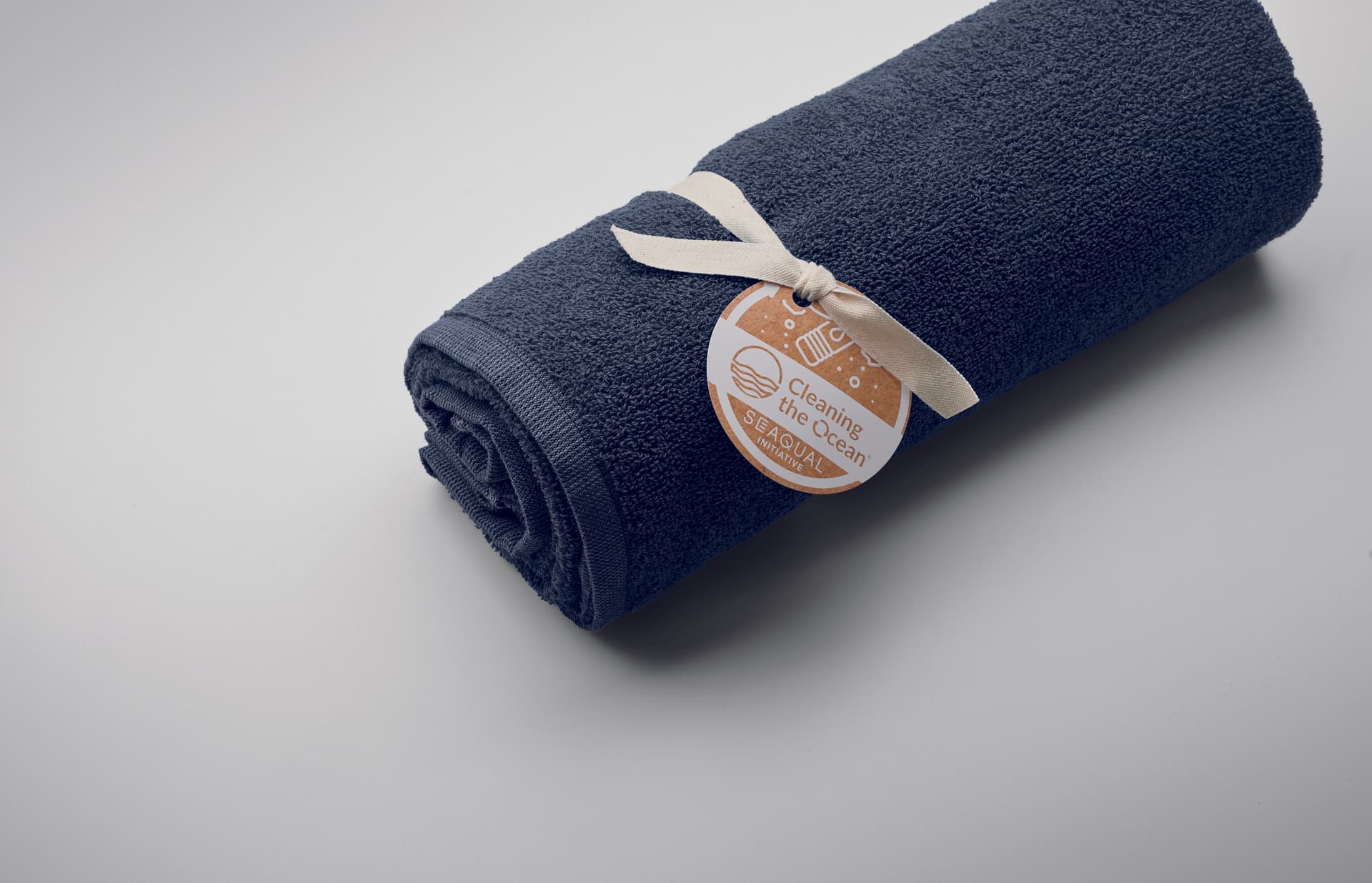 Sand SEAQUAL® towel 70x140cm 5