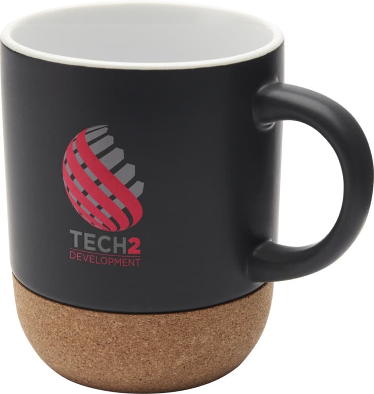 Billie 300 ml ceramic mug with cork details and matt finish 20