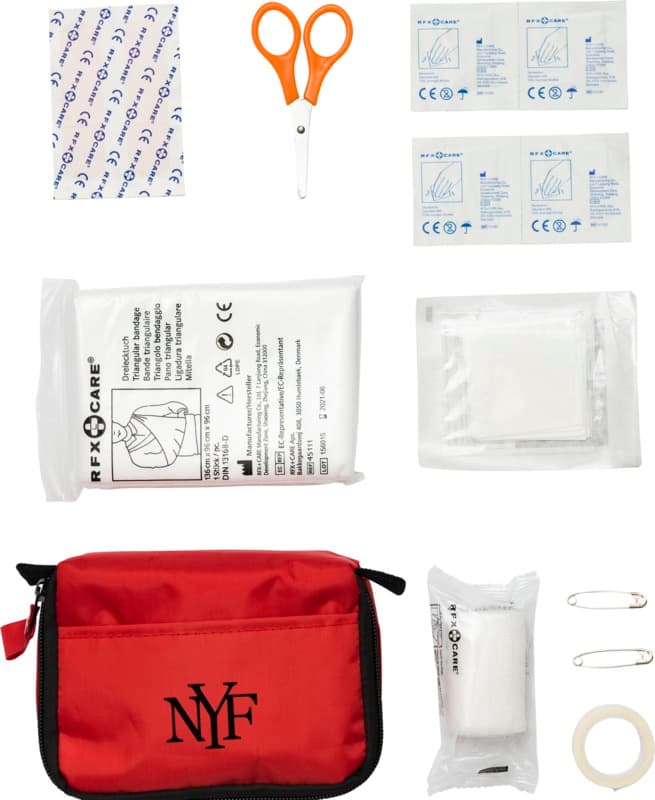 Save-me 19-piece first aid kit 4