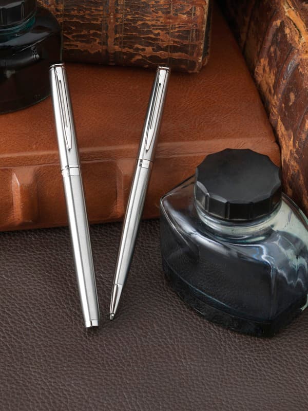Waterman Hémisphère rollerball pen (black ink) 5