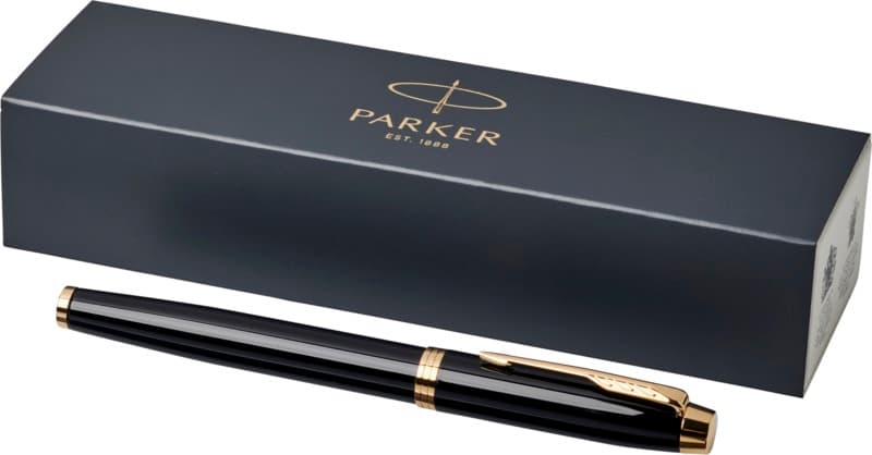 Parker IM fountain pen (blue ink) 10