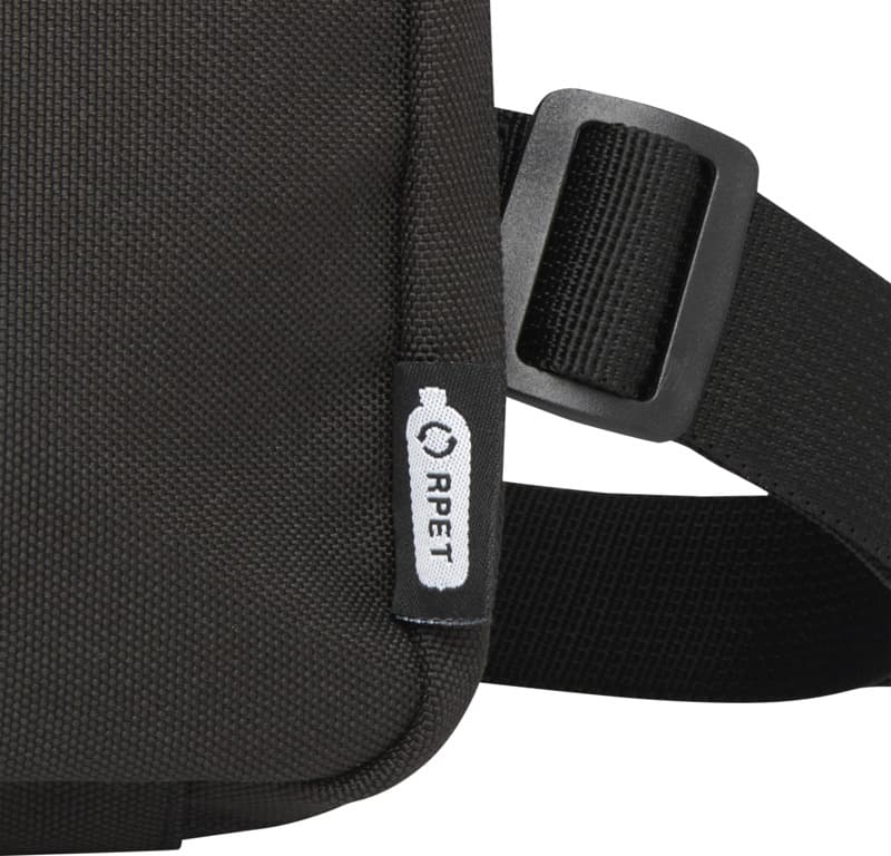 Roam GRS recycled modular toiletry bag 11