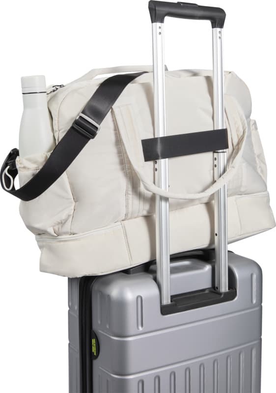 Puffer GRS recycled duffel bag with insulated bottom 30L  4