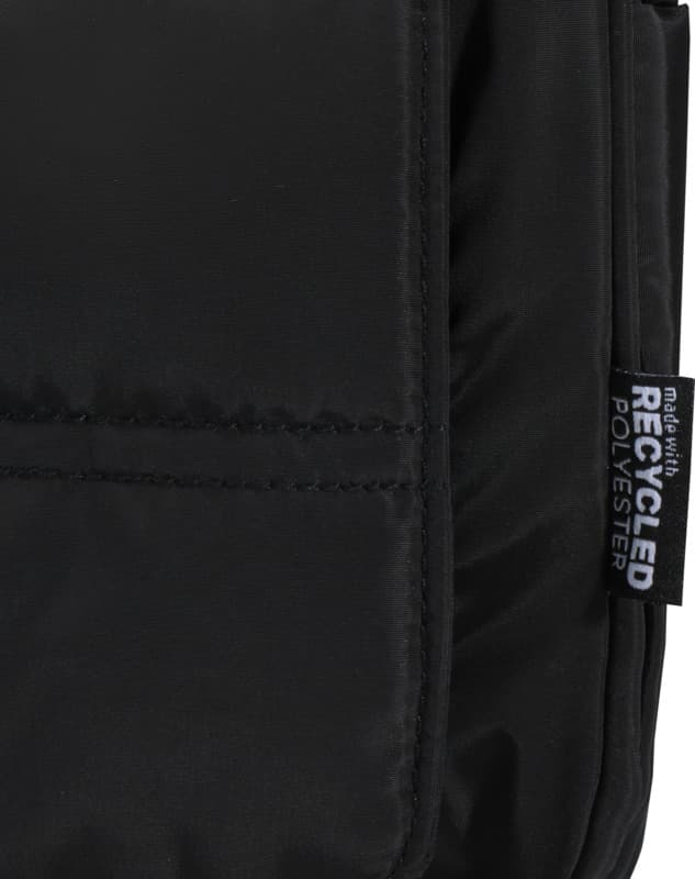 Puffer GRS recycled hangable toiletry bag 8L 19