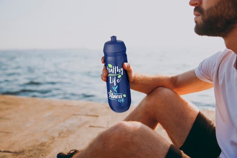 HydroFlex™ 750 ml squeezy sport bottle 22