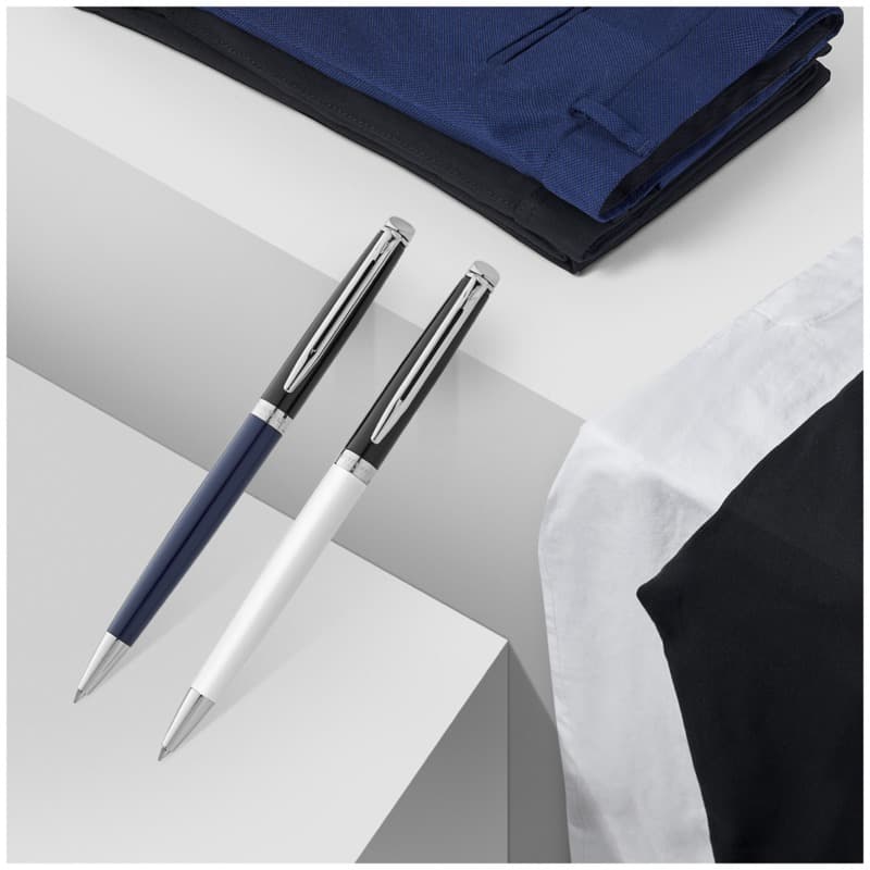Hemisphere colour blocking ballpoint pen with palladium trim (blue ink) 4