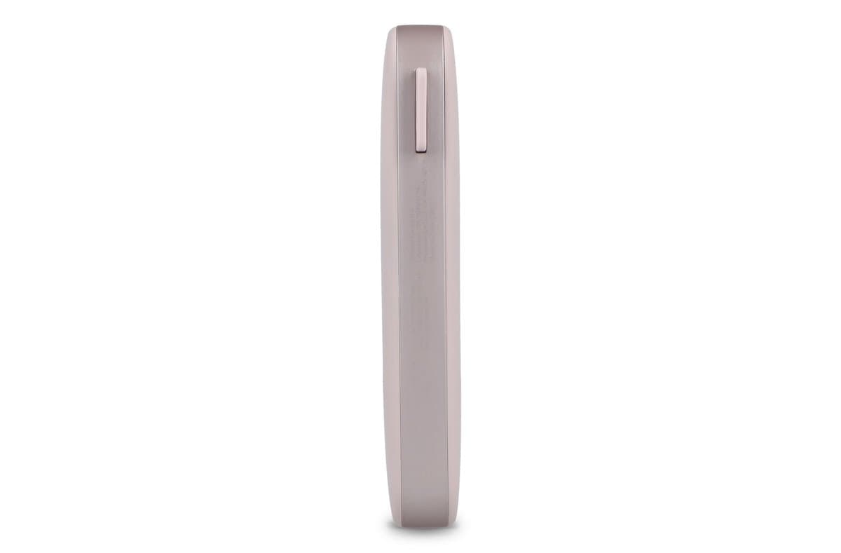 2PB6100 | Fresh 'n Rebel Powerbank 6000mAh USB-C 5