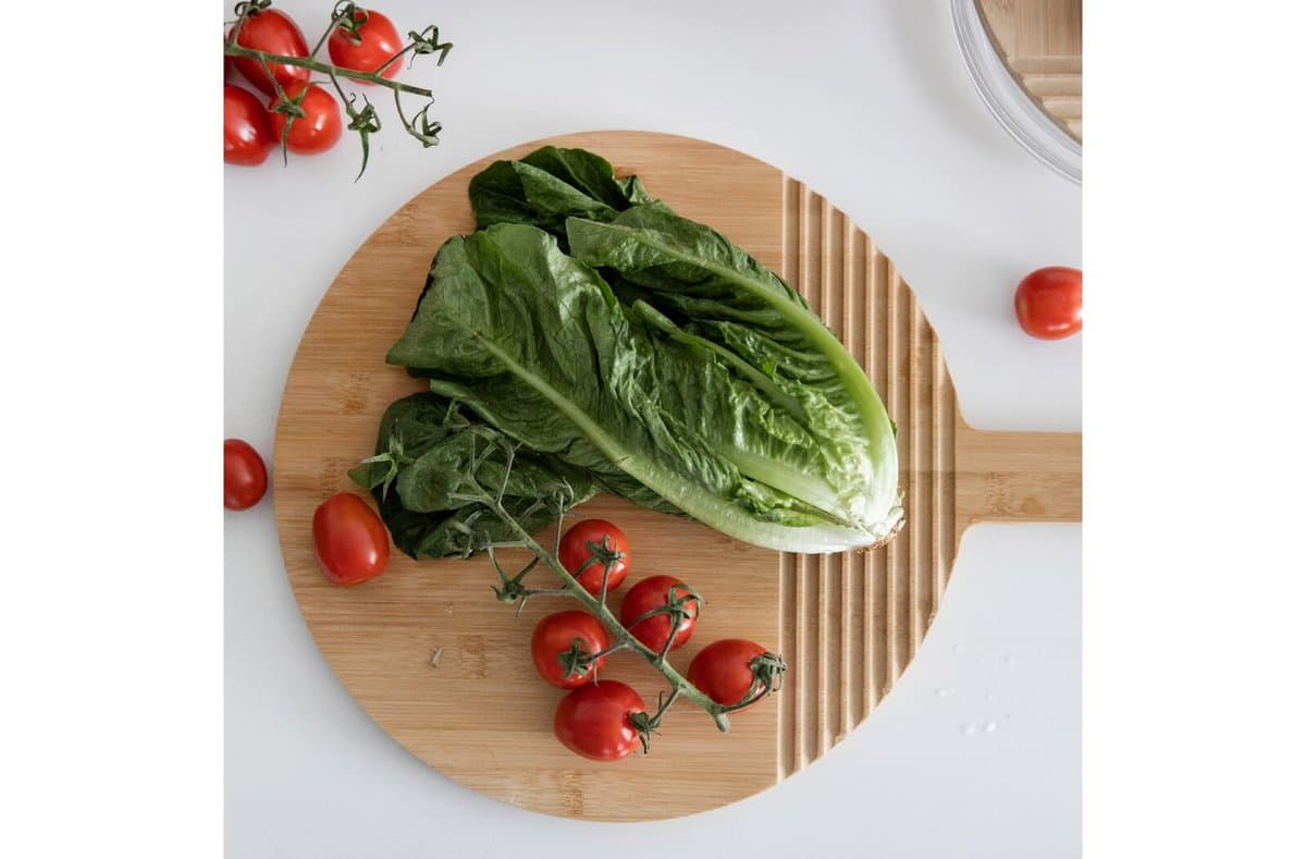 Sagaform cutting & serving board round 5