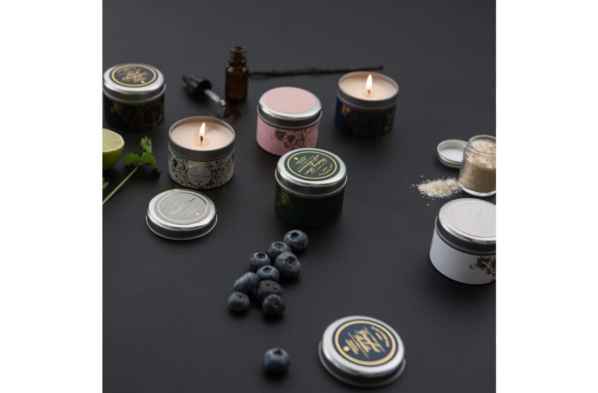 Victorian Sense Tinbox Waitery Pear & Blossoms scented candle 4