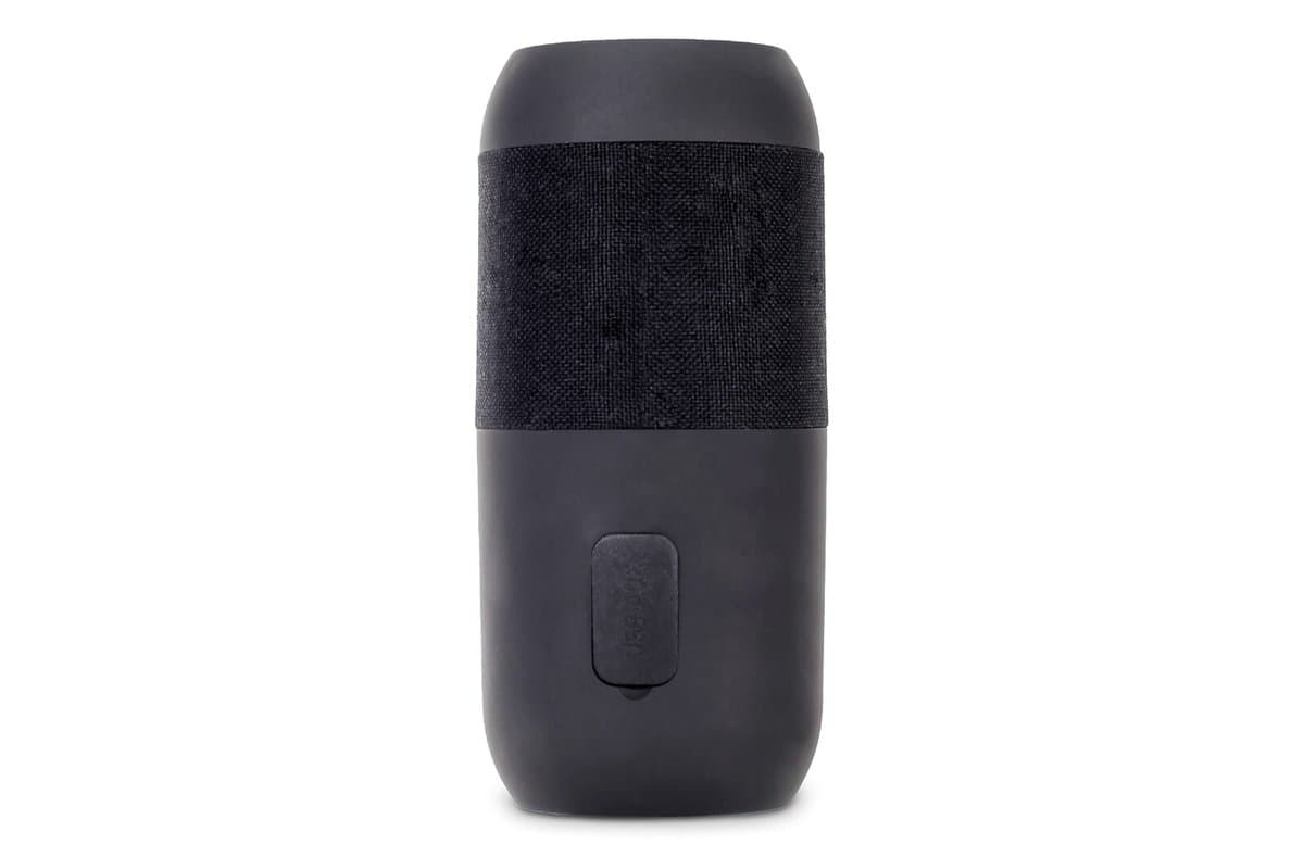 Wireless solar speaker torch 2x5W IPX6 4