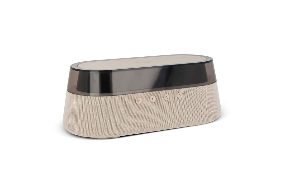 4 in 1 speaker & wireless charger 3