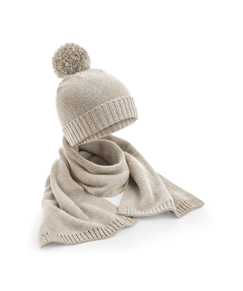 Knitted scarf and beanie gift set 4