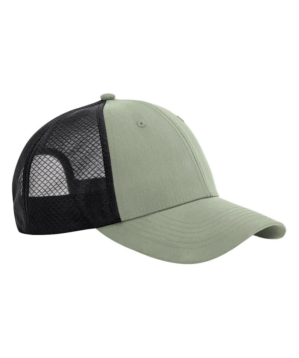 Technical mesh trucker 4