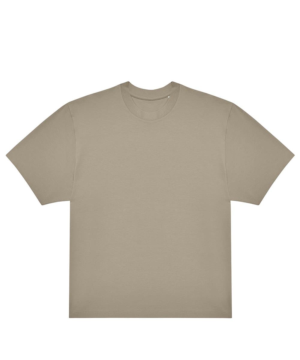 B&C #E220 Oversized 3
