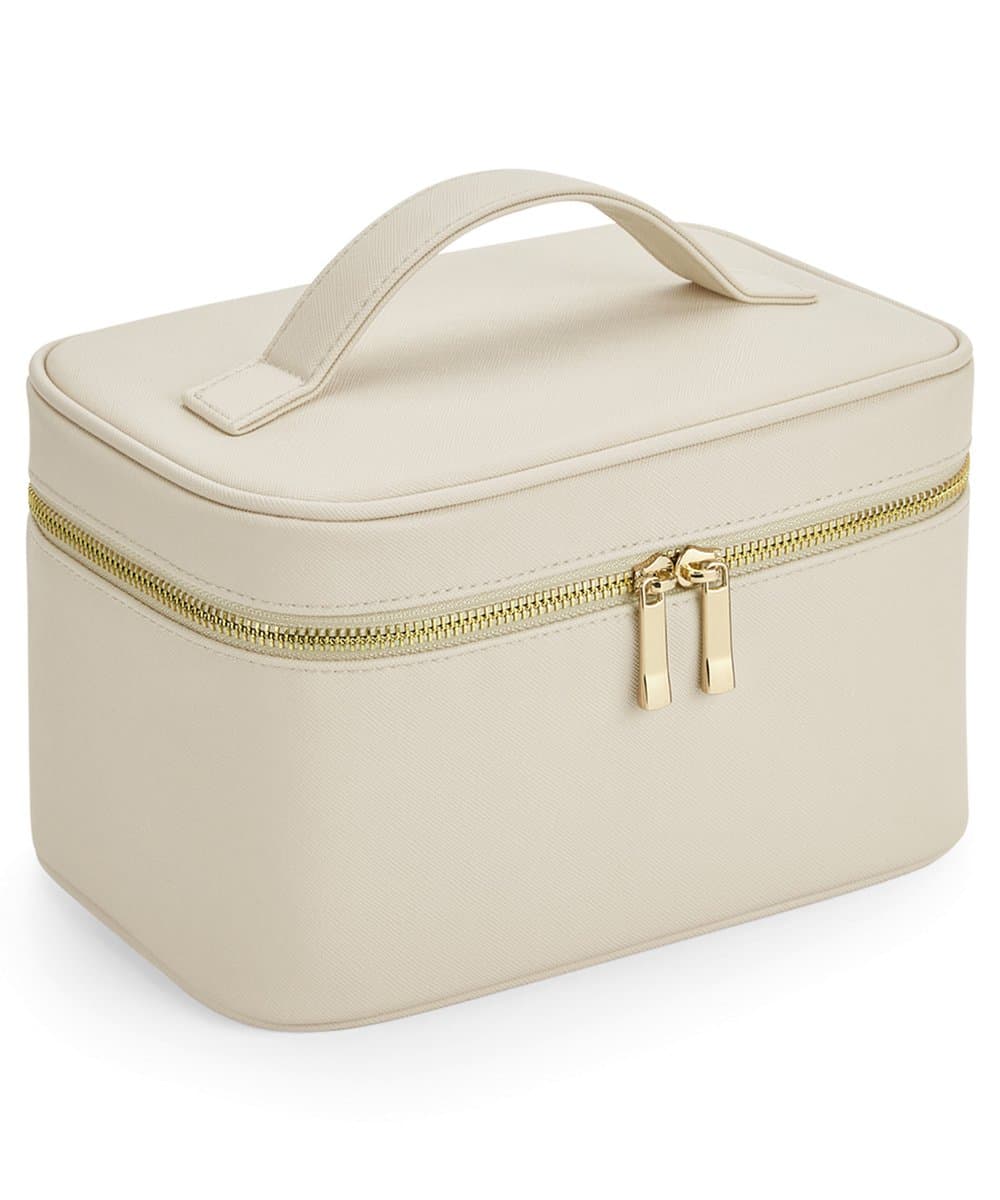 Boutique vanity case 3