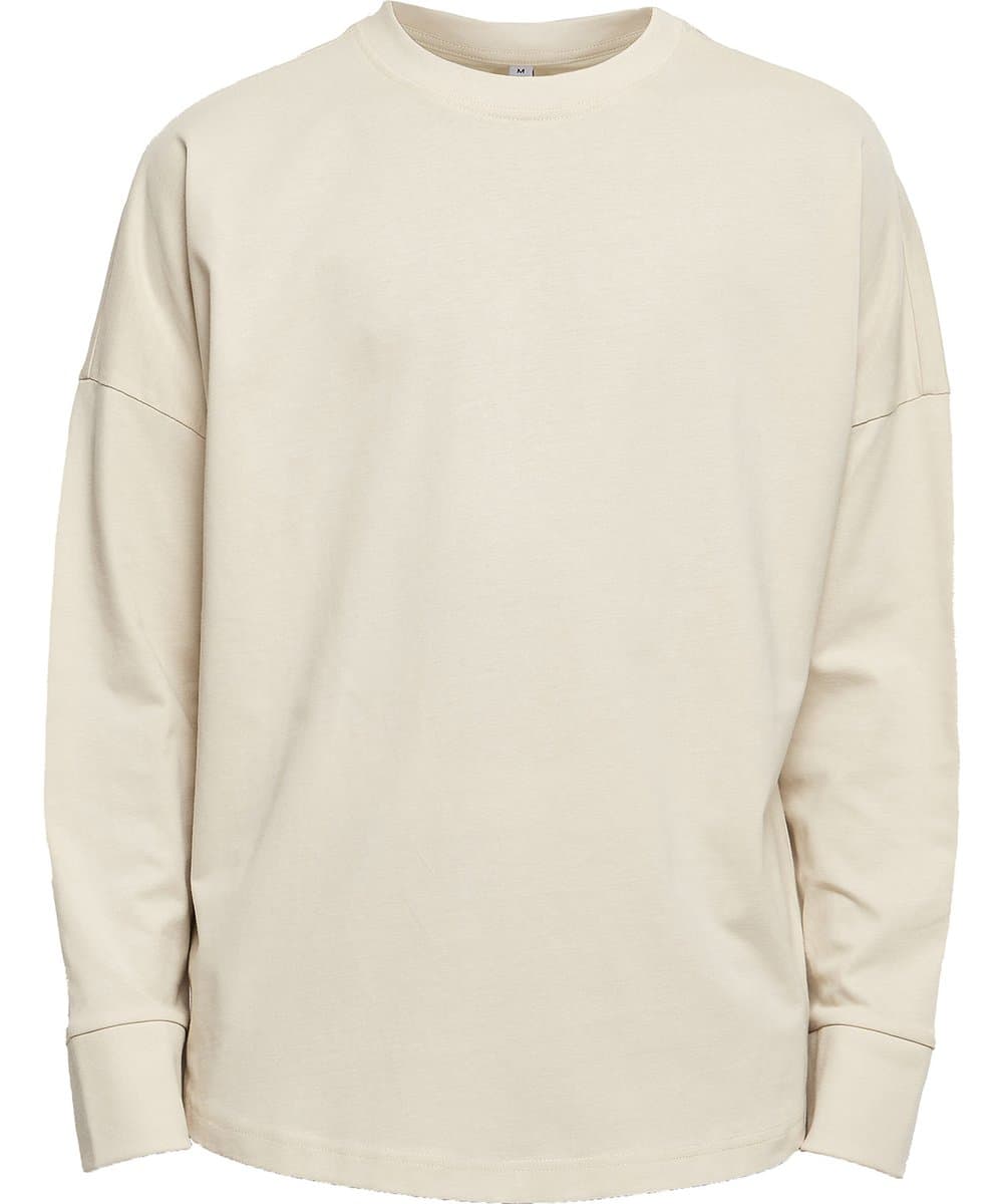 Oversize cut on sleeve long sleeve 3