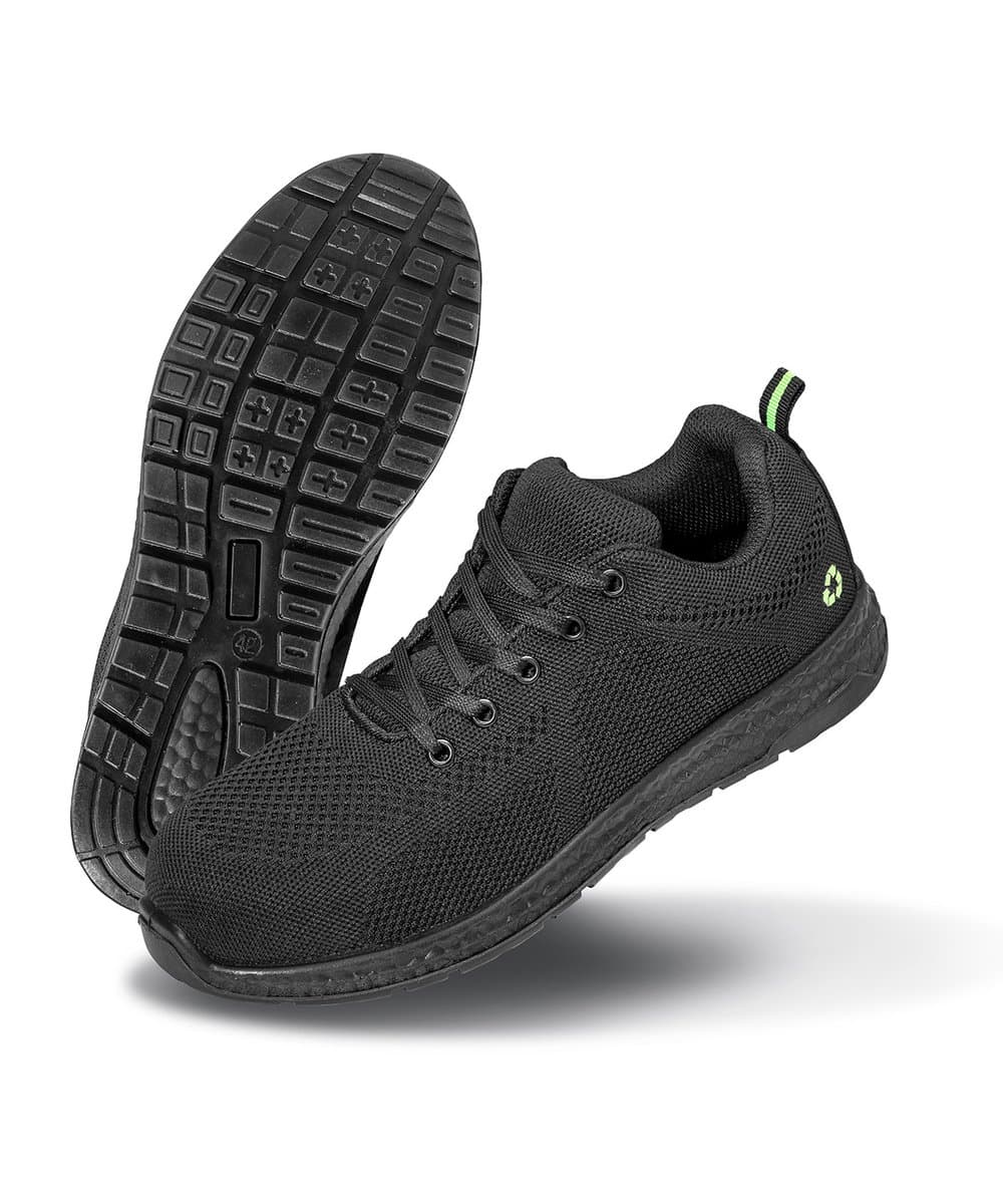 Recycled safety trainers 2