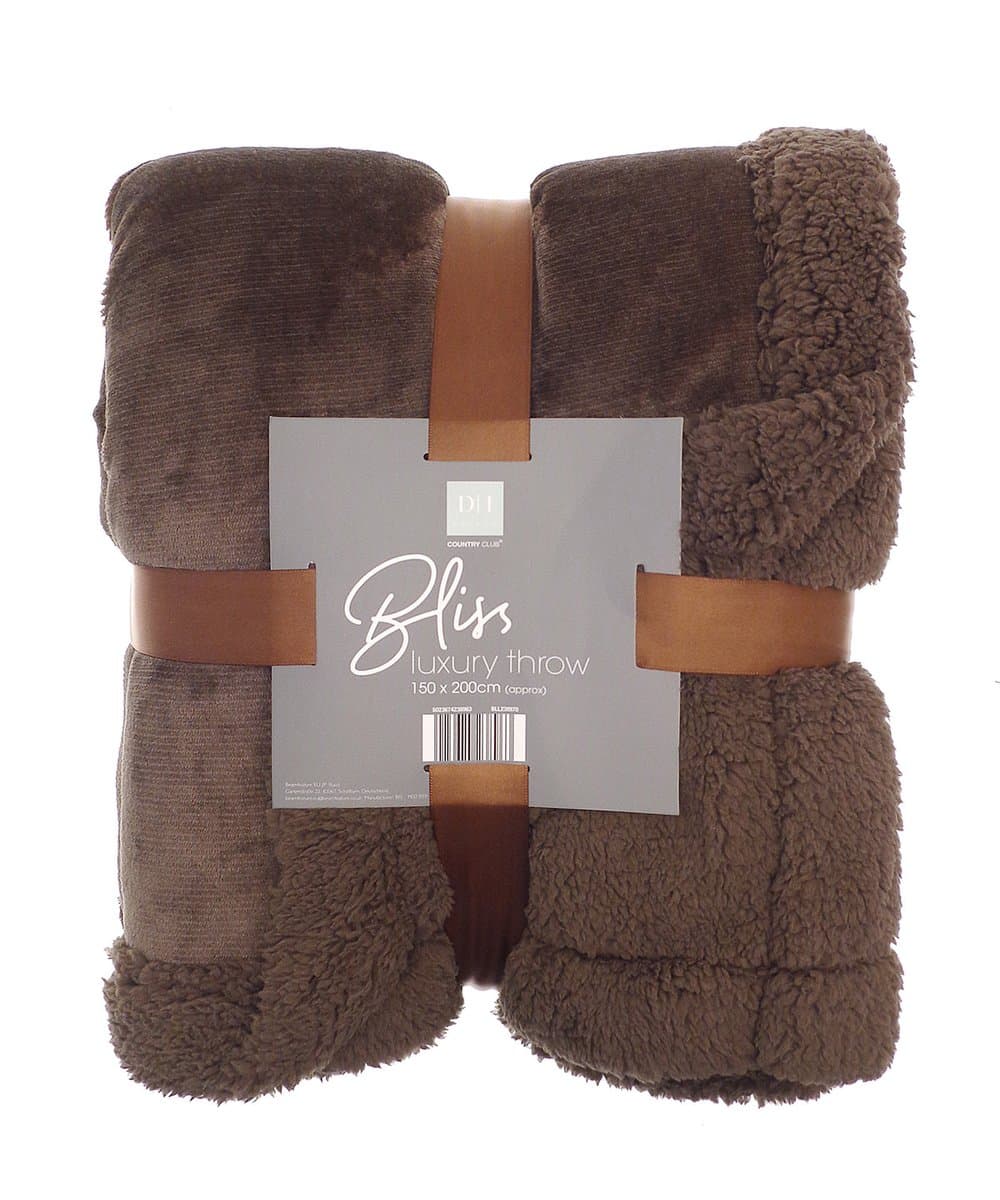 Sherpa winter throw 2