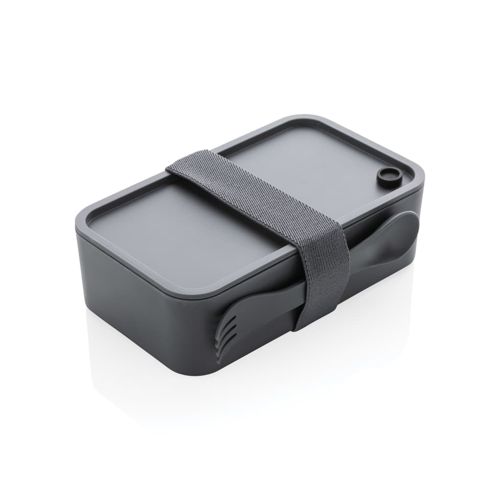 PP lunchbox with spork 2