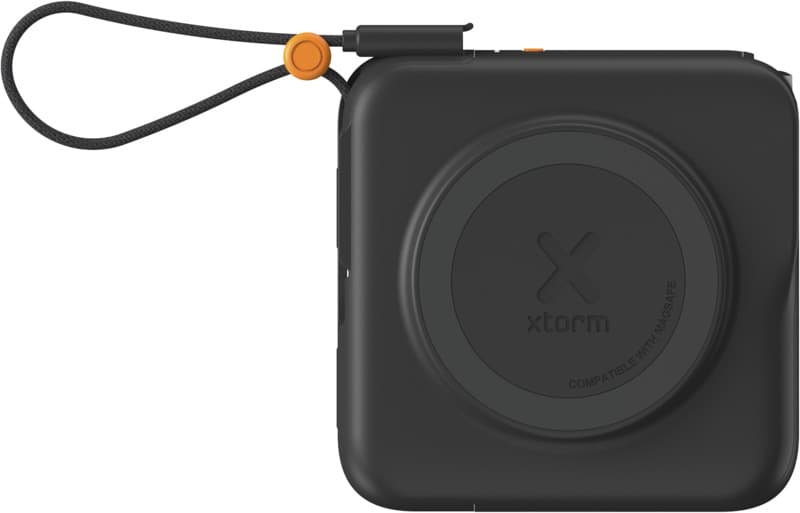 Xtorm TravelPro 30W 10.000 mAh 3-in-1 travel charger  2