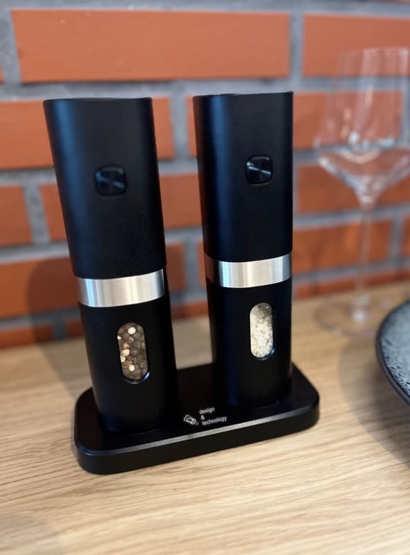 SCX.design K02 electric salt & pepper grinder set 4