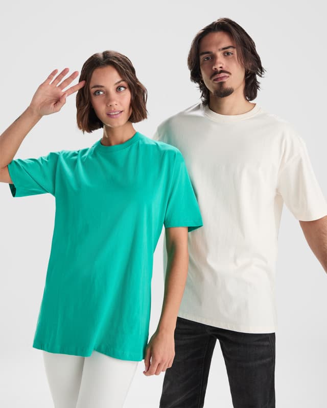 Bull 210 g/m² short sleeve unisex oversized t-shirt 4