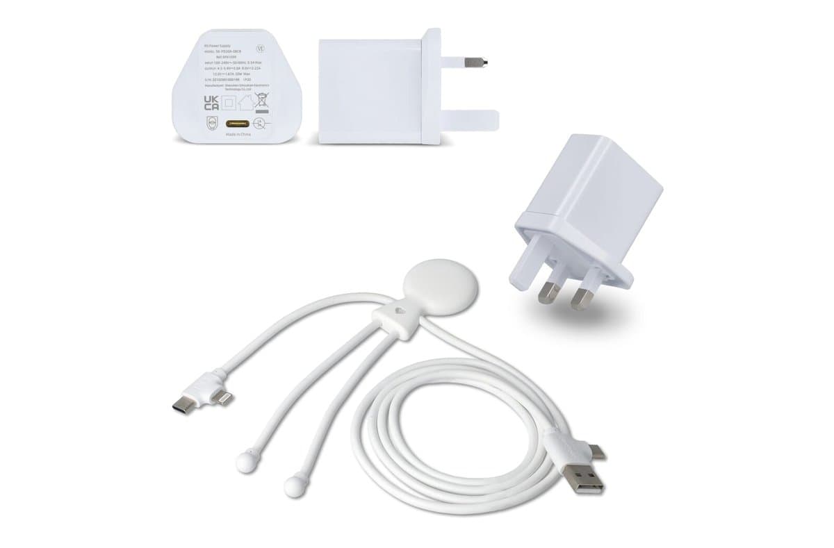 2090 - Xoopar Mr Bio Long Charging Cable + UK Plug Adapter 4