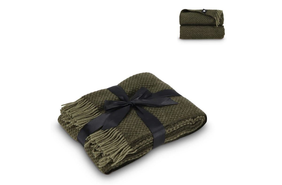 Sagaform Ulli dot 100% New Zeeland Wool blanket