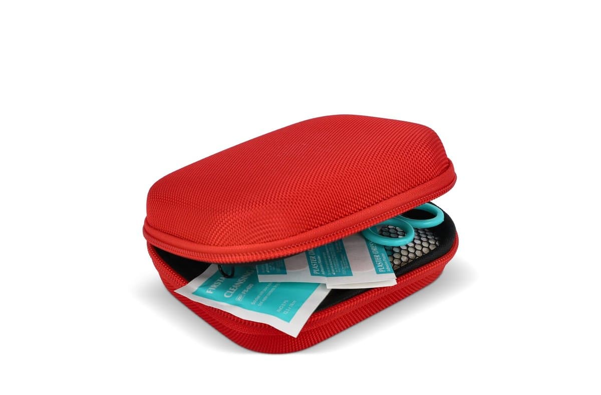 15pc First Aid kit Everest 3