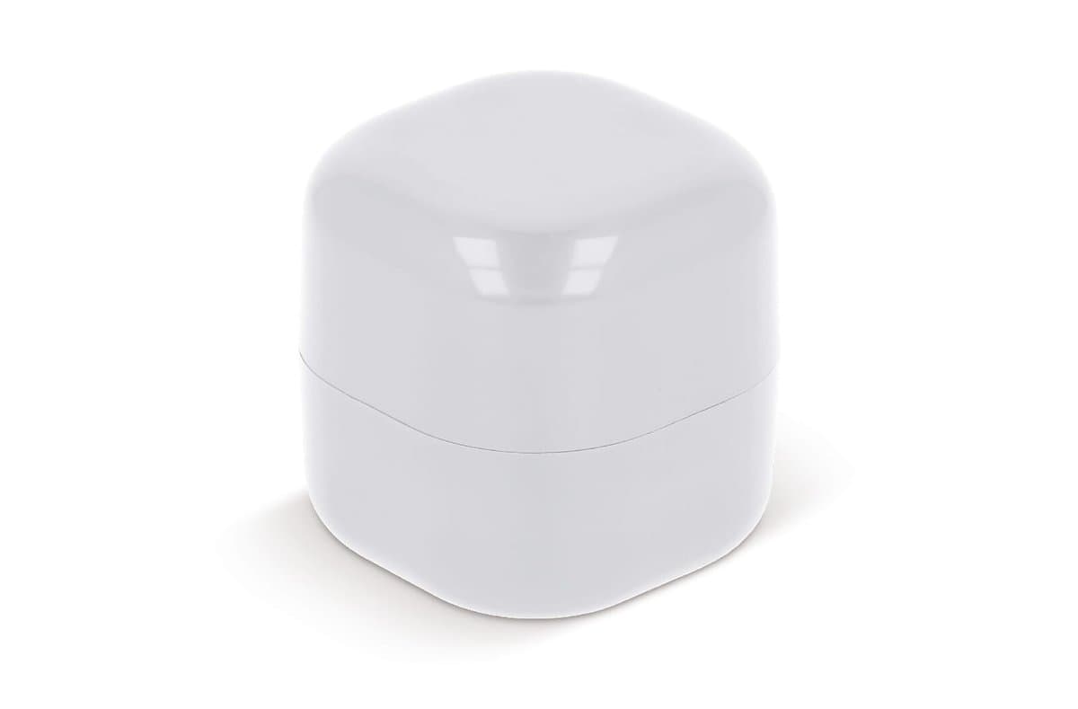 Cubic lipbalm 3