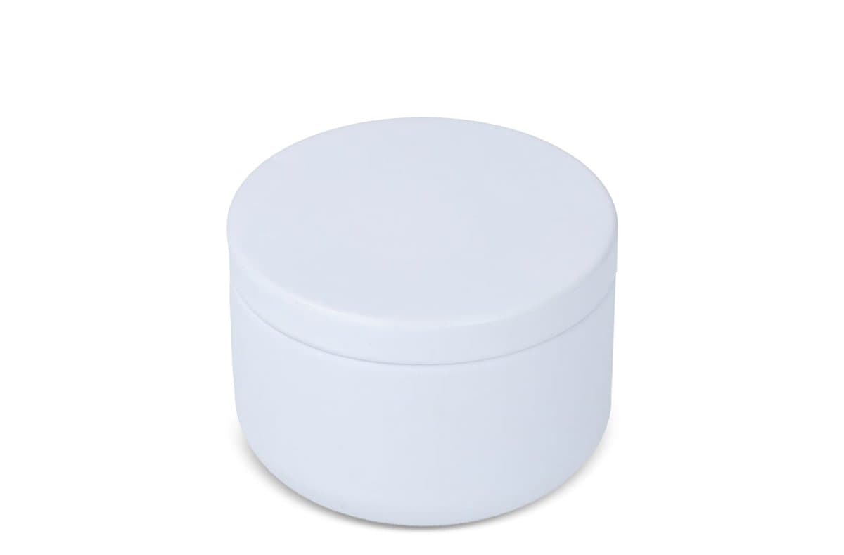 Asana unscented plant based candle in recycled tin 3