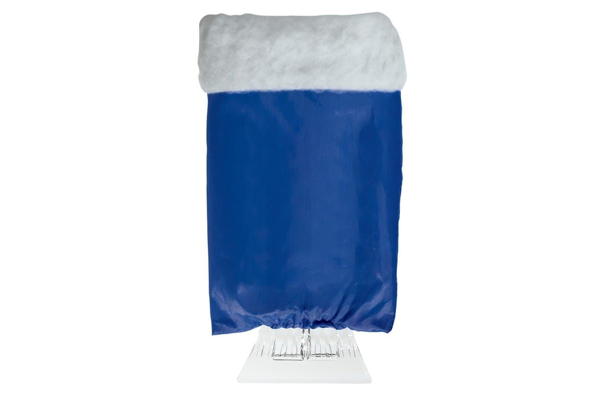 Icescraper with glove 4