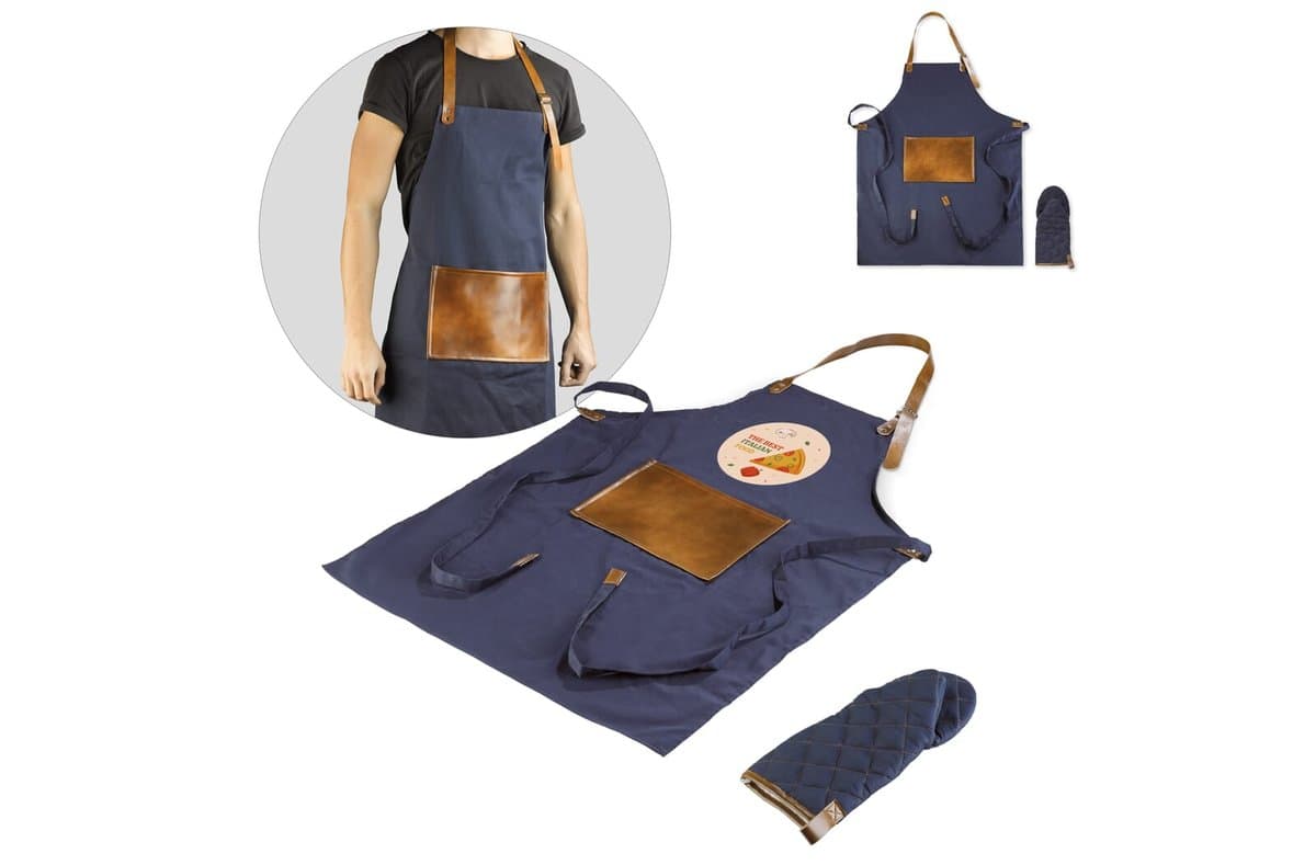 Apron and oven mitt 1