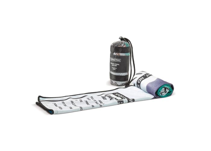 Fitness towel 300x800mm with pouch 2