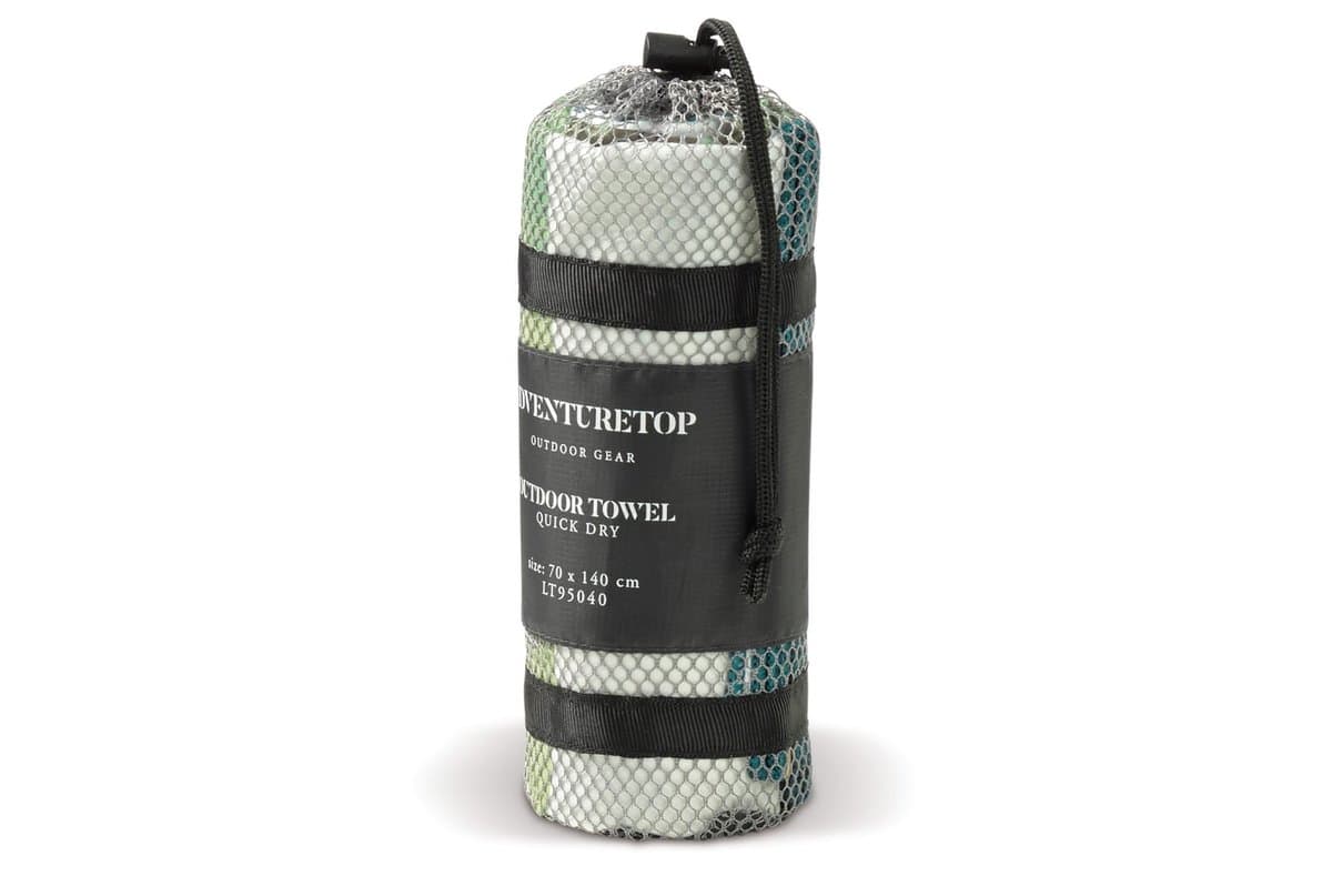 Quick dry towel 700x1400mm with pouch 4