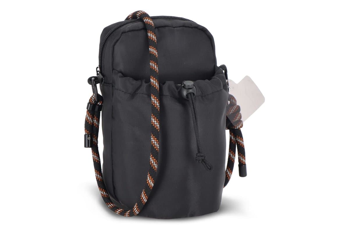 Hydrate Everyday Essentials pouch with paracord strap 3