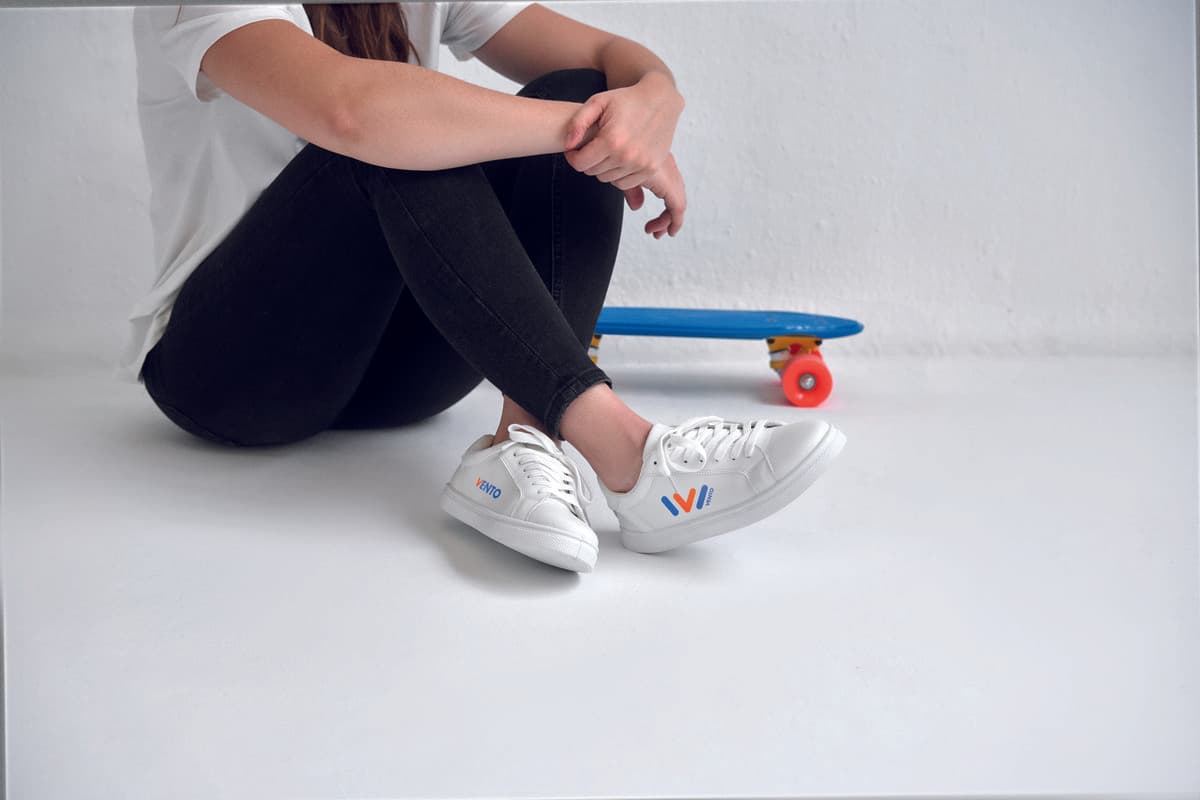Blancos Sneakers in PU 43 5