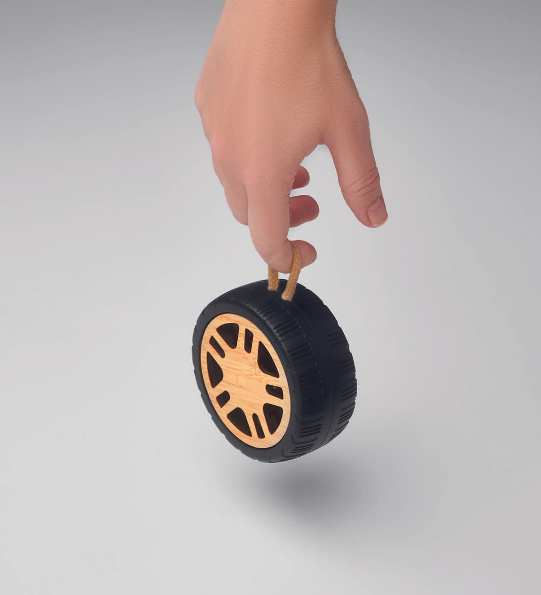Matic Wireless speaker tire shaped 5