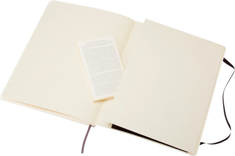 Classic XL soft cover notebook - plain 5