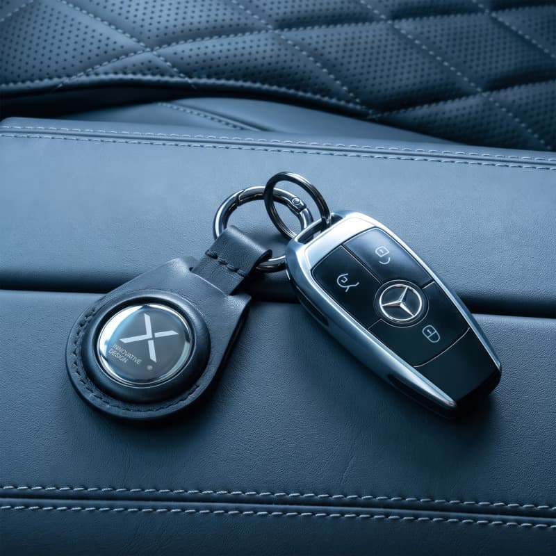 SCX.design A12 round smart tag with keychain 5