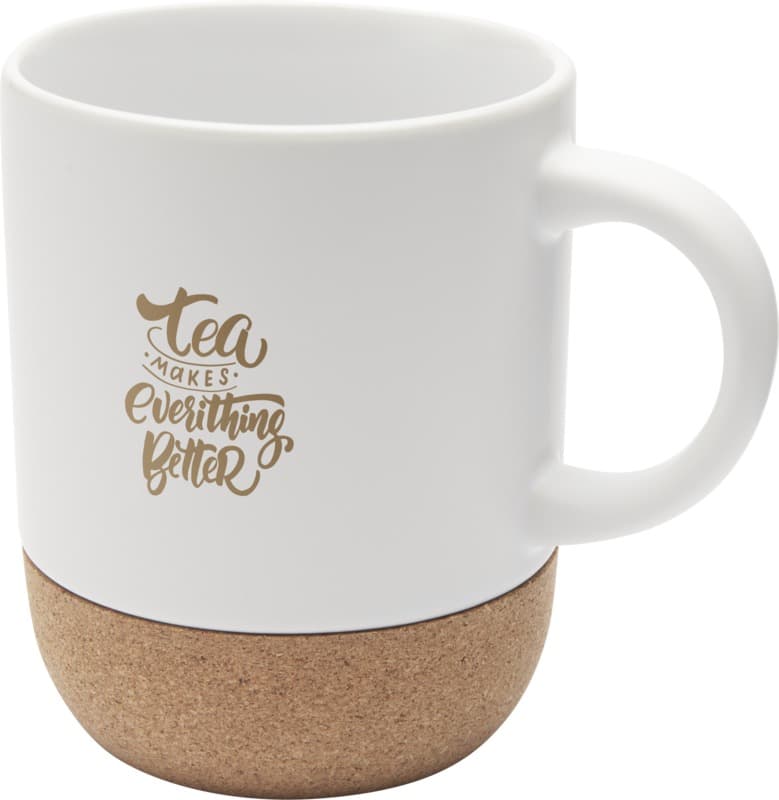 Billie 300 ml ceramic mug with cork details and matt finish 5