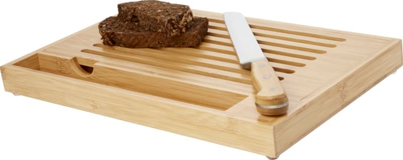 Pao bamboo cutting board with knife