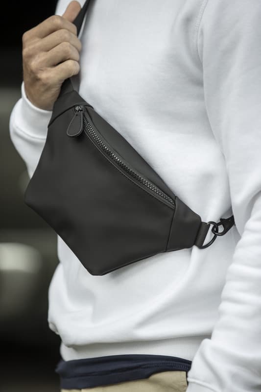 Turner GRS recycled waist bag 5