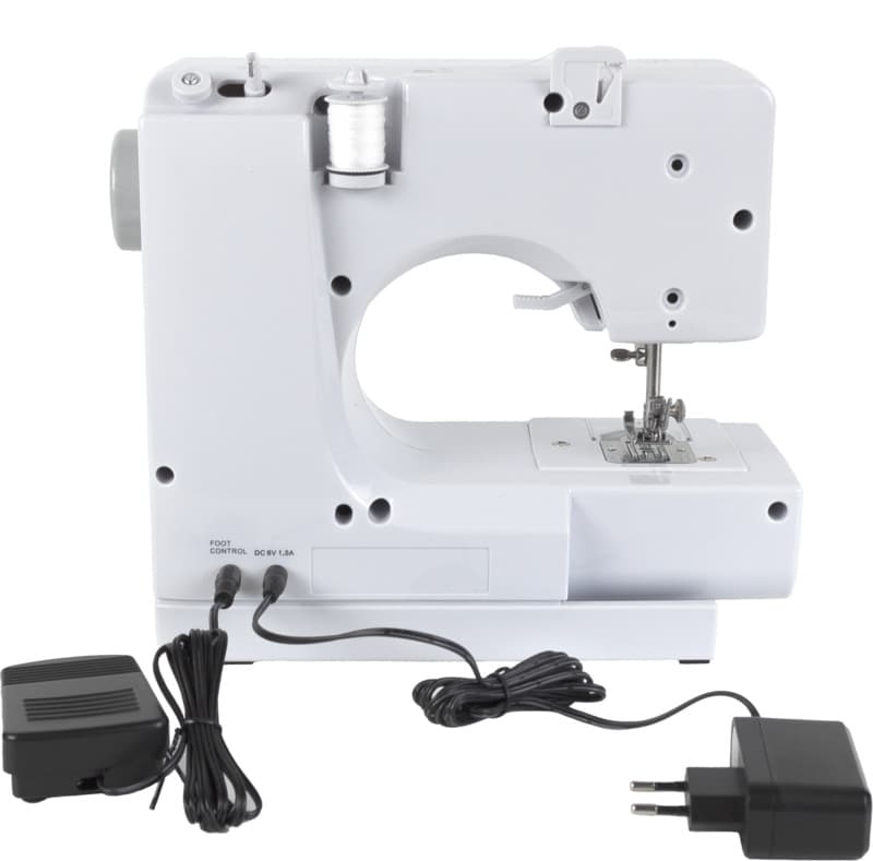 Prixton P115 sewing machine 2