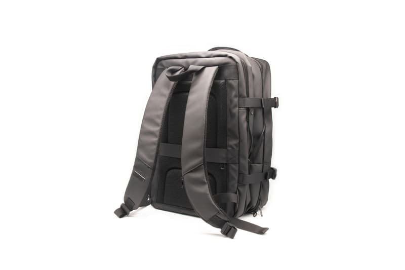 SCX.design L14 backpack with air suction system 40L 2