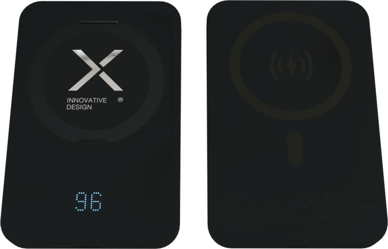 SCX.design P28 5000 mAh power bank with folding ring