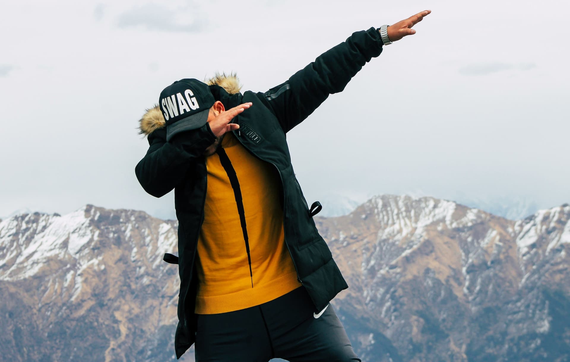 How to Choose Corporate Swag Employees Love