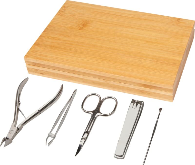 Ladia 5-piece bamboo manicure set